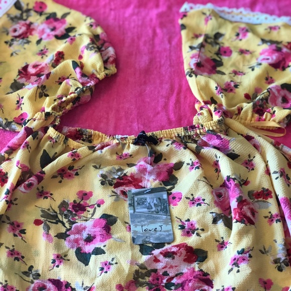 🔥🌸🎉🌹👗🌸🔥Love J off shoulder boho shirt🌷🌸🌹 - Picture 7 of 7